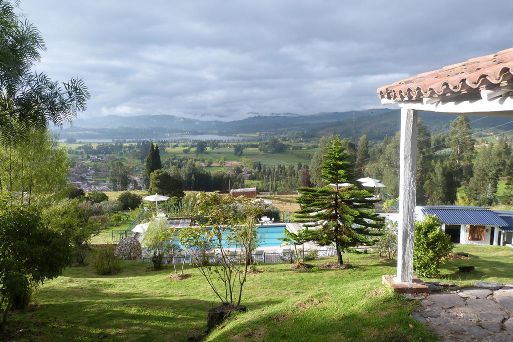 Miravalle Suites Paipa Extérieur photo
