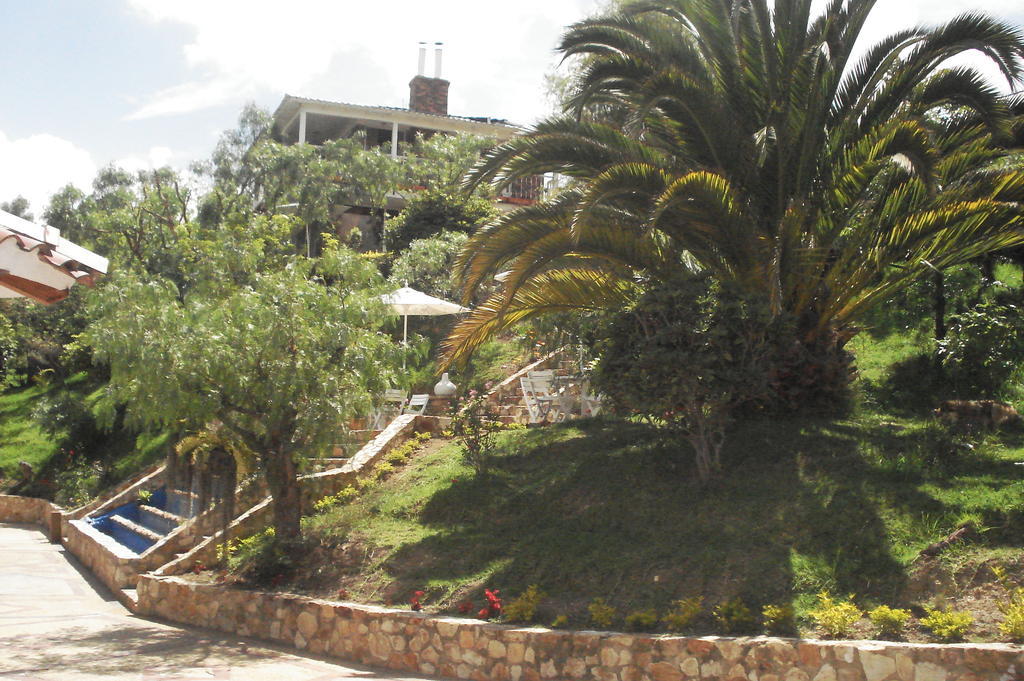 Miravalle Suites Paipa Extérieur photo